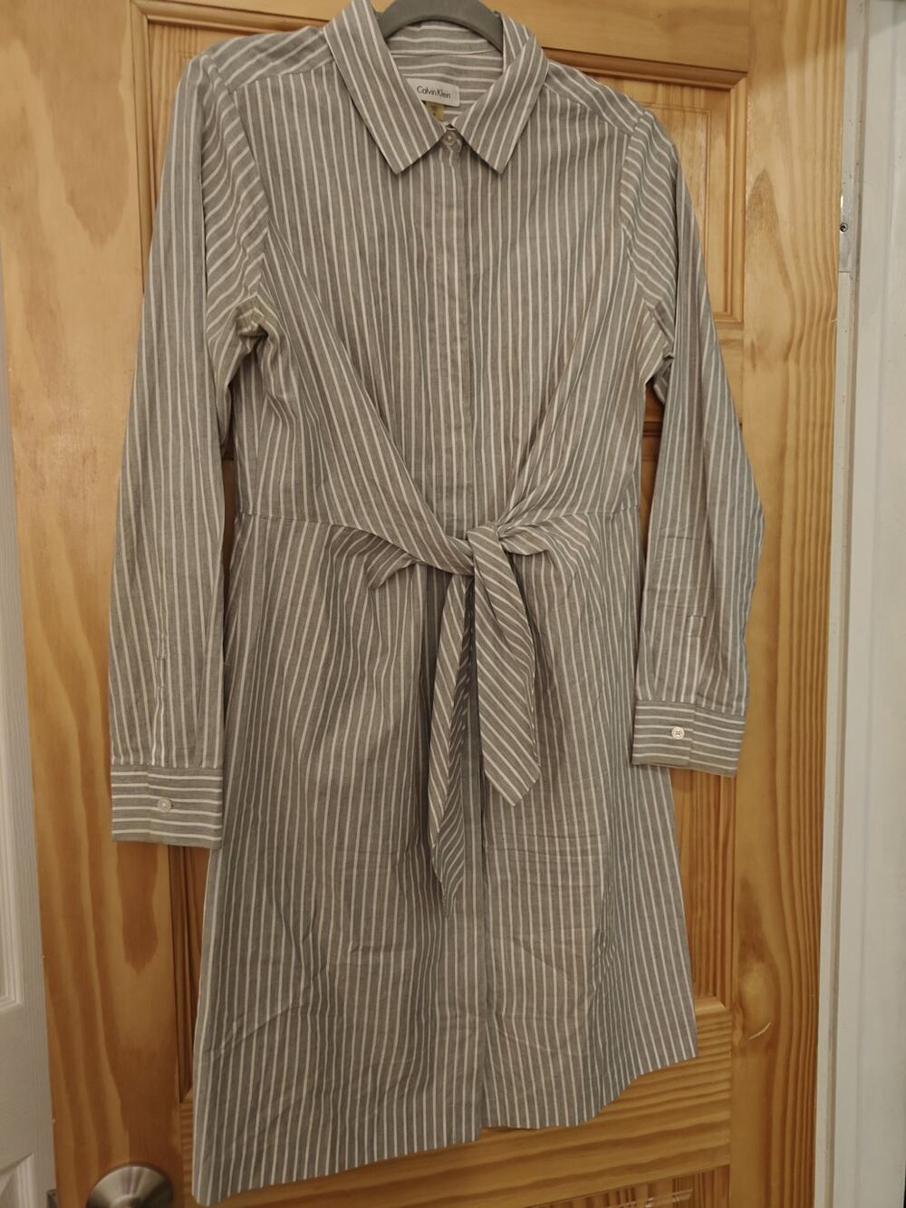 Calvin Klein Tie Front Gray Pinstripe Shirt Dress Sz8 Preppy Classic Minimalist